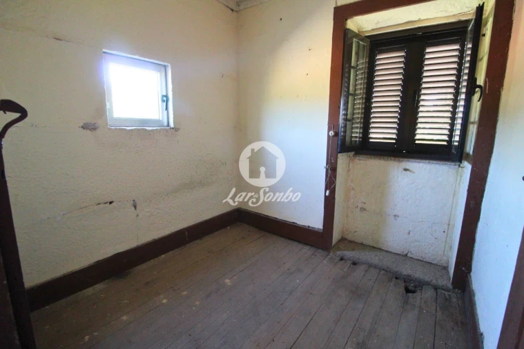 Quinta T3 para Venda em Airo Foto 6