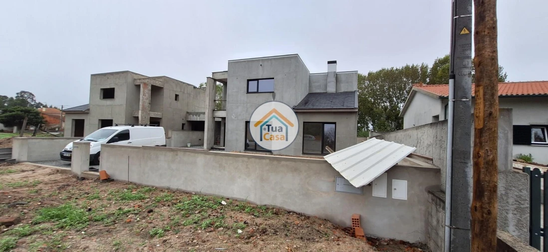 Moradia T4 para Venda em Santo Andre de Vagos Foto 2