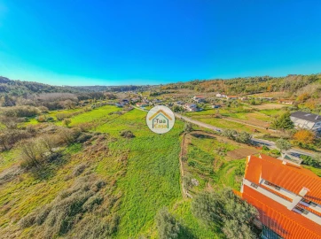 Terreno para Venda em Cavernães