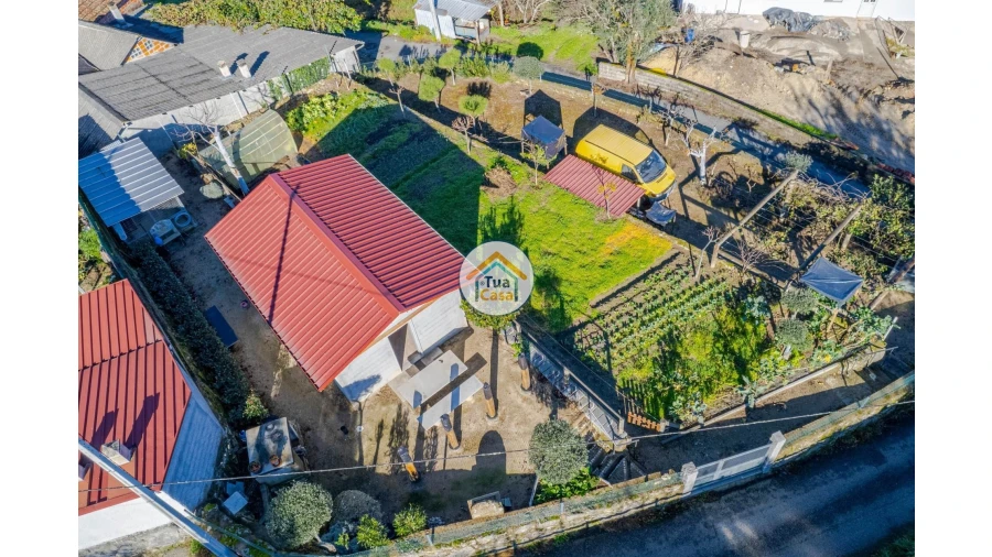 Terreno para Venda em Couto de Baixo e Couto de Cima Foto 8