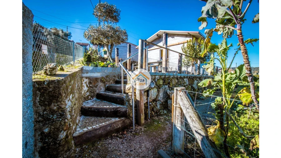Terreno para Venda em Couto de Baixo e Couto de Cima Foto 2