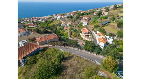 Moradia T3 para Venda em Estreito da Calheta