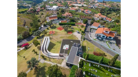 Moradia T3 para Venda em Estreito da Calheta