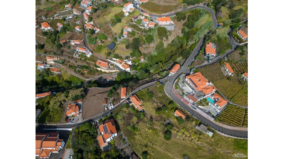 Moradia T3 para Venda em Estreito da Calheta Foto 7