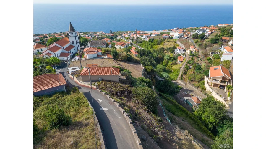 Moradia T3 para Venda em Estreito da Calheta Foto 11
