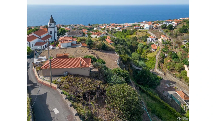 Moradia T3 para Venda em Estreito da Calheta Foto 12