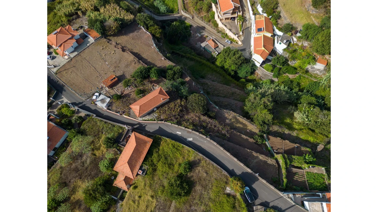 Moradia T3 para Venda em Estreito da Calheta Foto 9