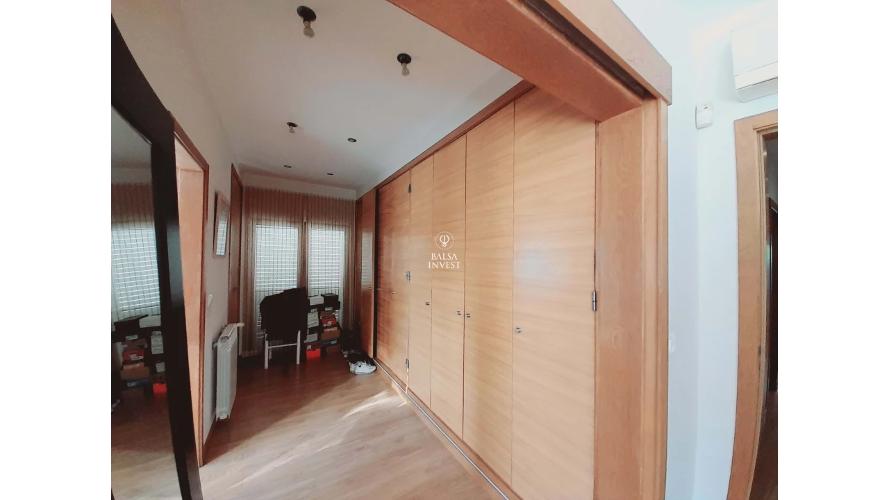 Moradia T5 para Venda em Tavira (Santa Maria e Santiago) Foto 30