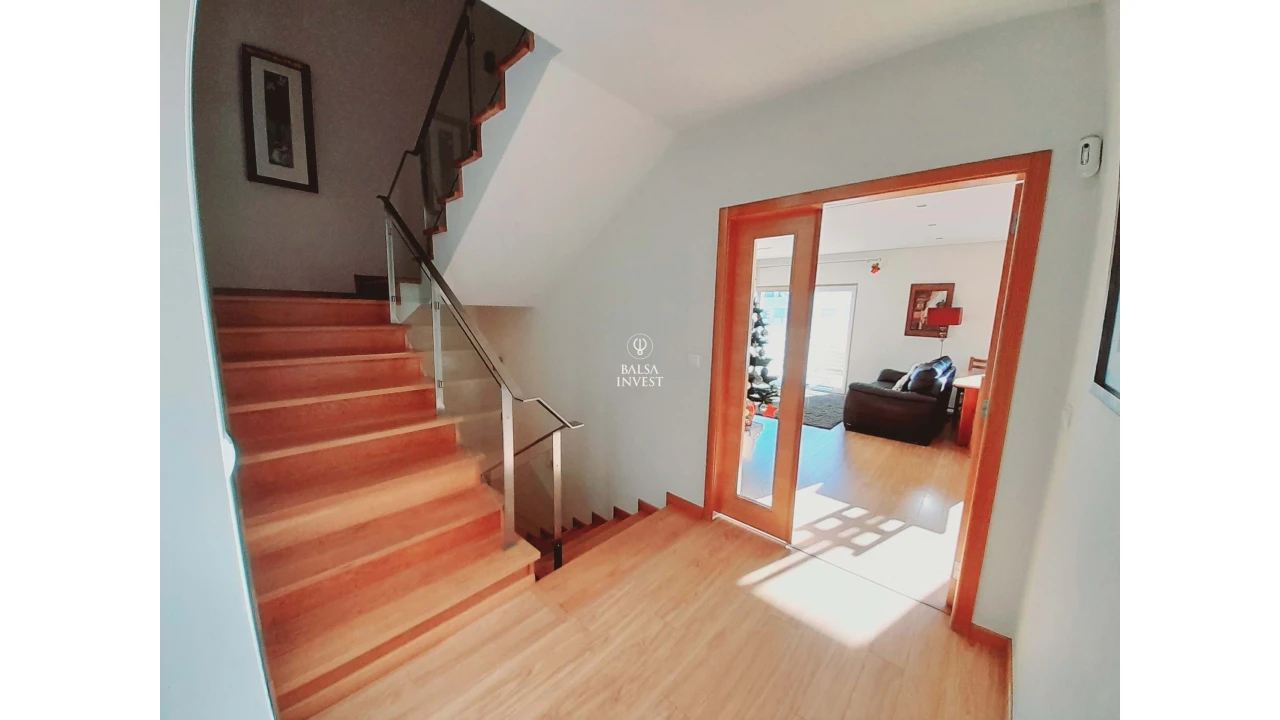 Moradia T5 para Venda em Tavira (Santa Maria e Santiago) Foto 15