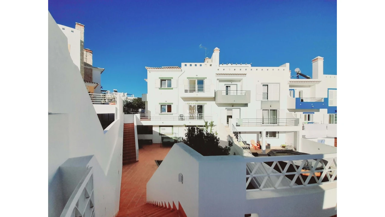 Moradia T5 para Venda em Tavira (Santa Maria e Santiago) Foto 7