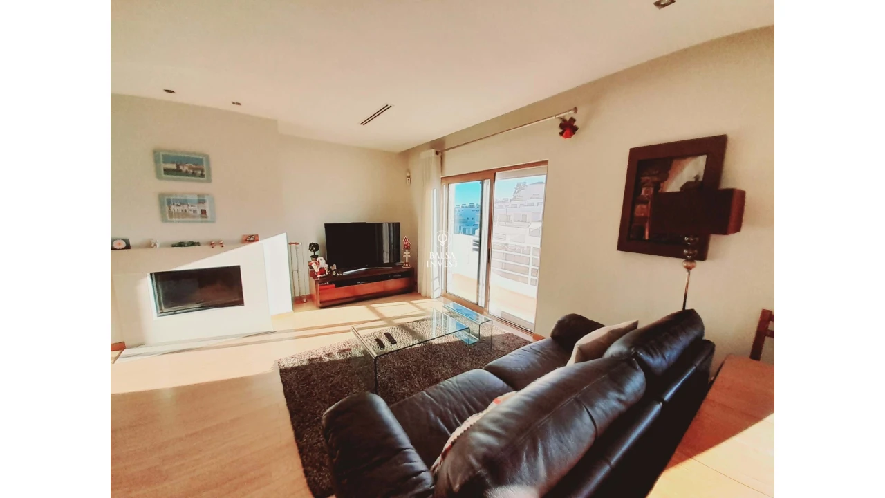 Moradia T5 para Venda em Tavira (Santa Maria e Santiago) Foto 3