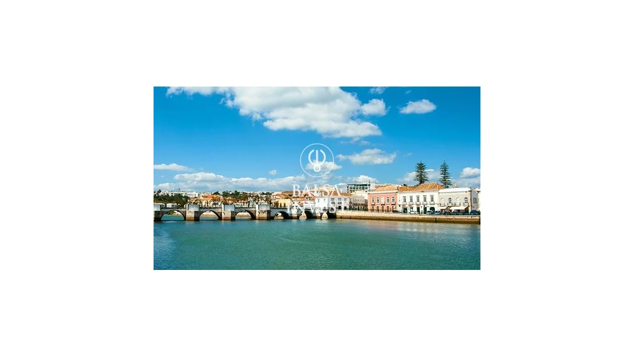 Moradia T5 para Venda em Tavira (Santa Maria e Santiago) Foto 34