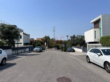 Terreno para Venda em Aradas