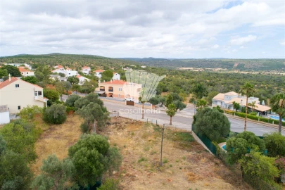 Terreno para Venda em Querença, Tôr e Benafim