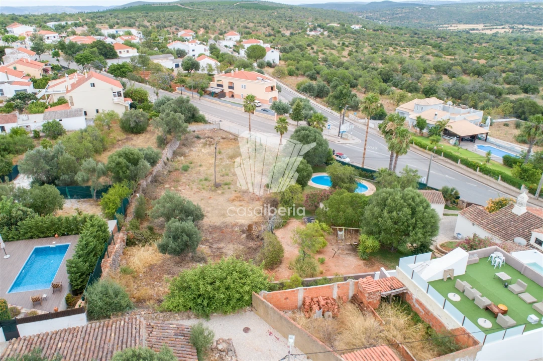 Terreno para Venda em Querença, Tôr e Benafim Foto 10