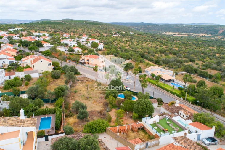 Terreno para Venda em Querença, Tôr e Benafim Foto 6