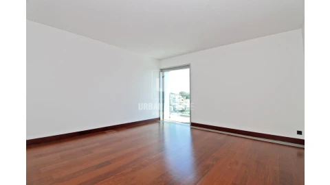 Apartamento T4 para Venda em Belém