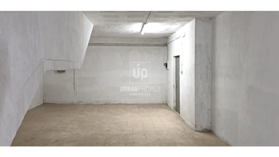 Garagem para Arrendamento em Carcavelos e Parede Foto 3