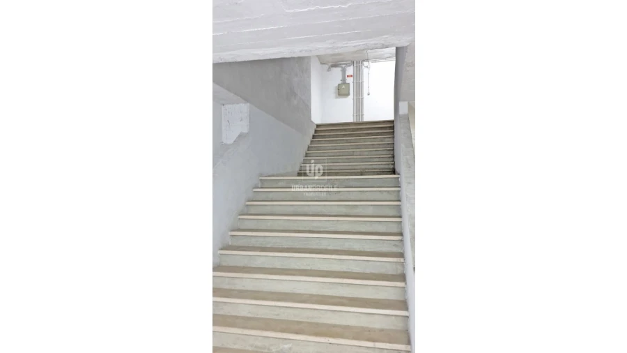 Garagem para Venda em Carcavelos e Parede Foto 5