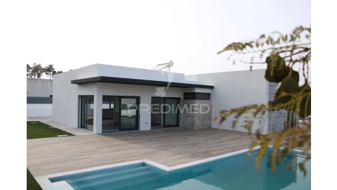 Moradia T3 para Venda em Sesimbra (Castelo)
