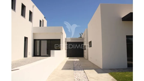 Moradia T3 para Venda em Sesimbra (Castelo)