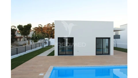 Moradia T3 para Venda em Sesimbra (Castelo)