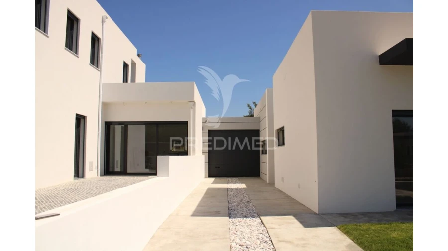 Moradia T3 para Venda em Sesimbra (Castelo) Foto 4
