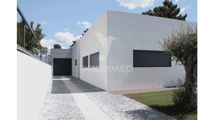 Moradia T3 para Venda em Sesimbra (Castelo) Foto 3
