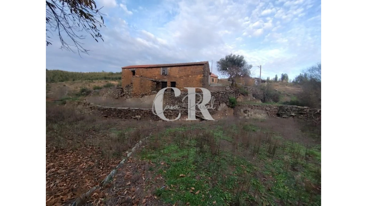 Moradia T2 para Venda em Oleiros-Amieira Foto 38