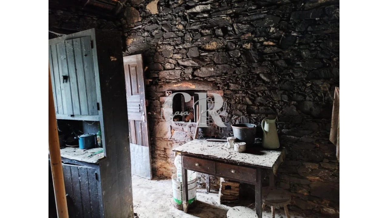 Moradia T2 para Venda em Oleiros-Amieira Foto 32