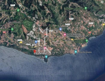 Terreno para Venda em Caniço
