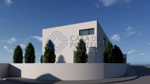 Moradia T4 para Venda em Anta e Guetim