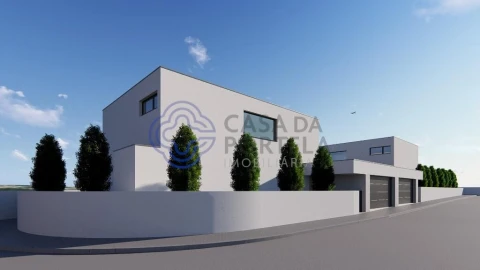 Moradia T4 para Venda em Anta e Guetim