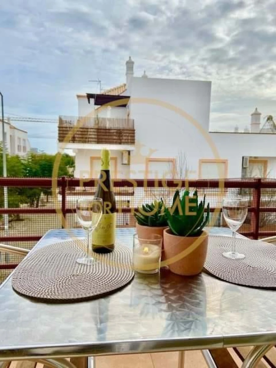 Apartamento T2 para Arrendamento em Conceição e Cabanas de Tavira Foto 2