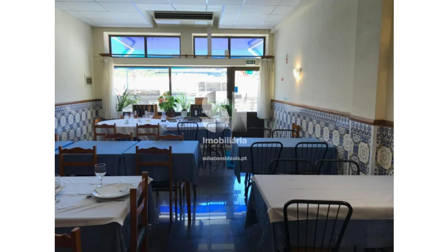 Negócio para Venda em Pinhão Foto 3