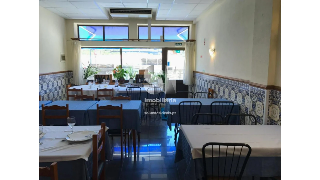 Negócio para Venda em Pinhão Foto 3