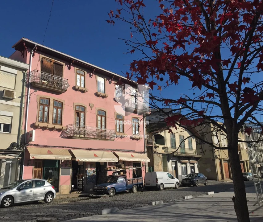 Prédio para Venda em Pinhão Foto 1