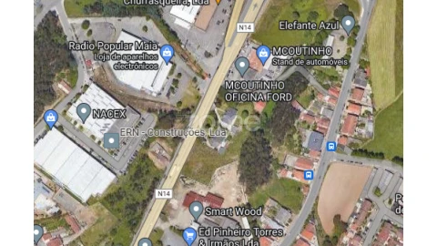Terreno para Venda em Castêlo da Maia