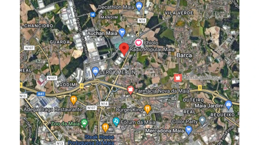 Terreno para Venda em Castêlo da Maia Foto 3