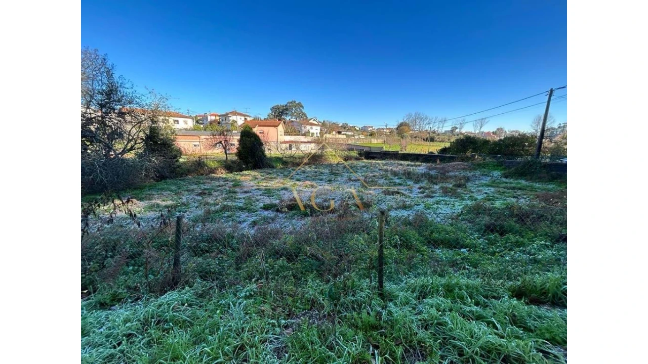 Terreno para Venda em Santa Marinha e São Pedro da Afurada Foto 5
