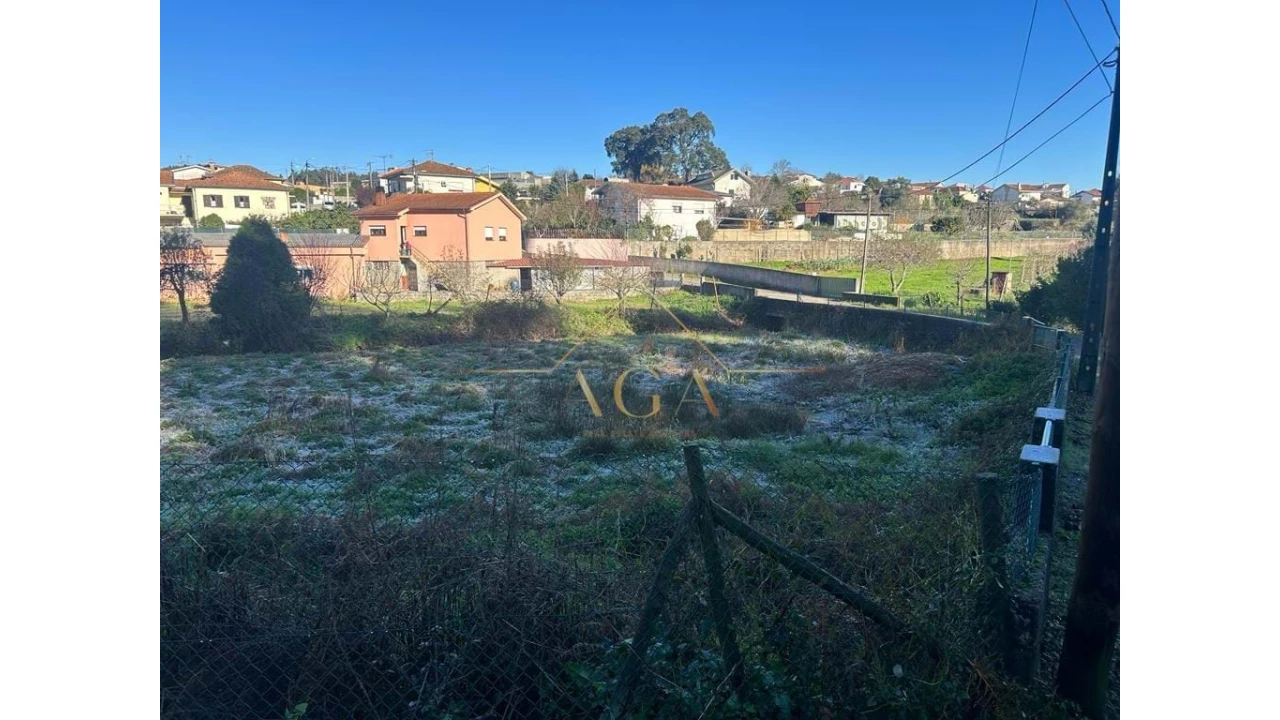 Terreno para Venda em Santa Marinha e São Pedro da Afurada Foto 8