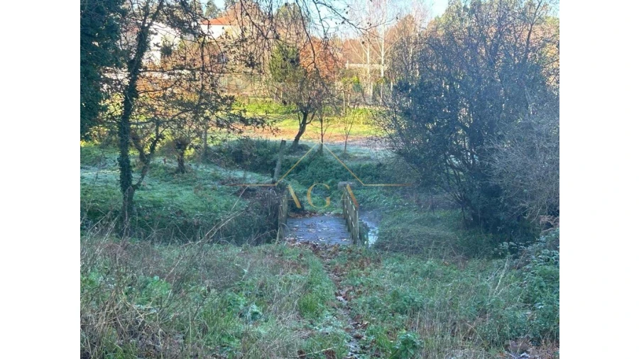 Terreno para Venda em Santa Marinha e São Pedro da Afurada Foto 2