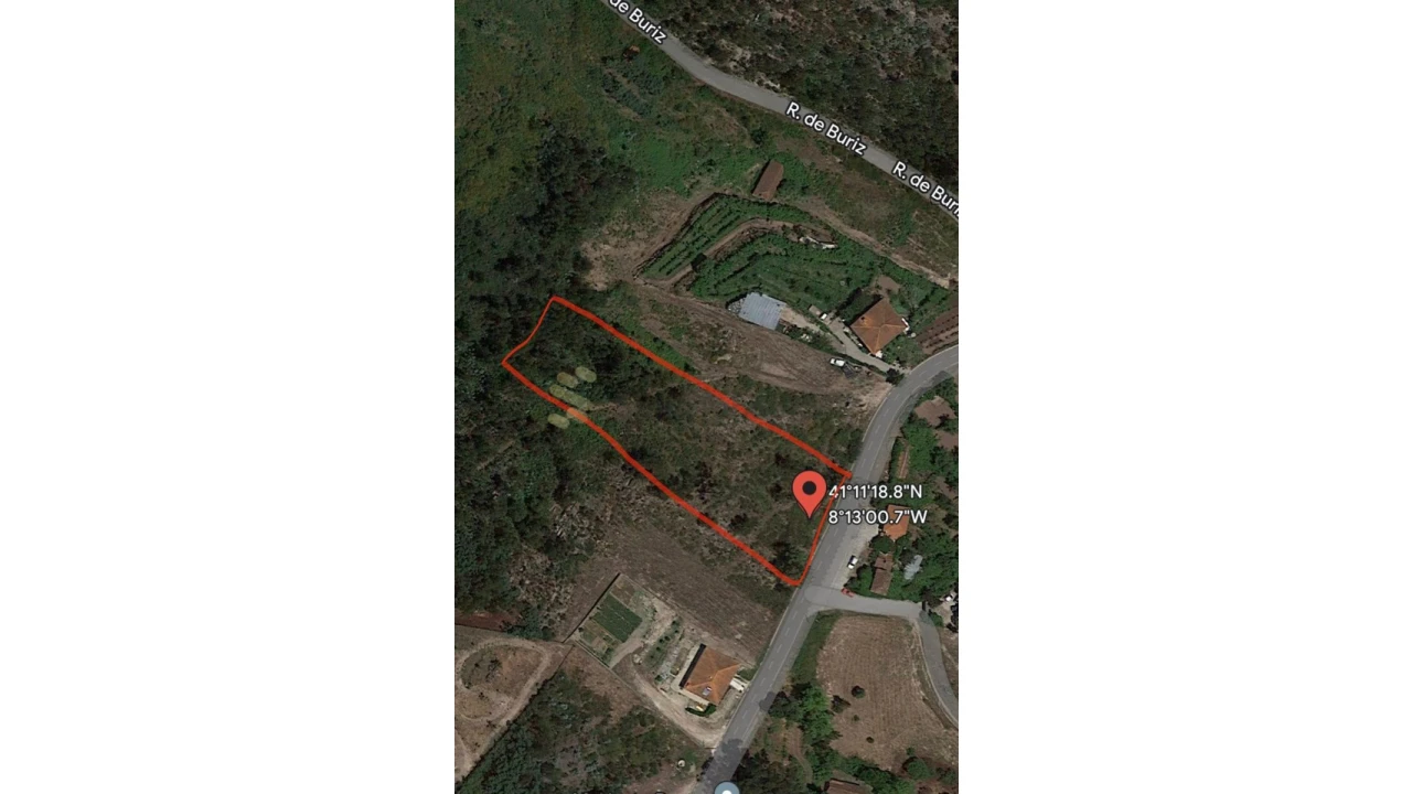 Terreno para Venda em Vila Boa de Quires e Maureles Foto 1