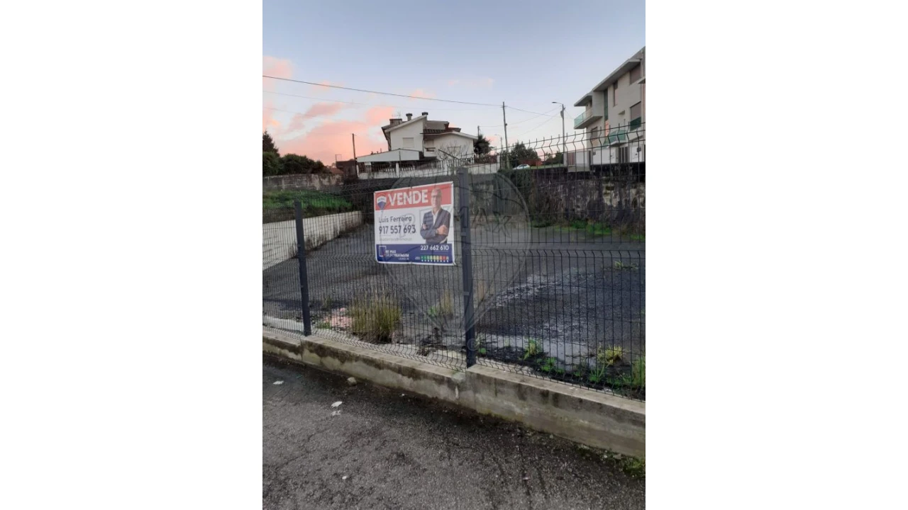 Terreno para Venda em Bougado (São Martinho e Santiago) Foto 4