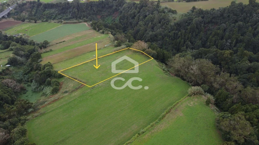 Terreno para Venda em Agua de Pau Foto 7