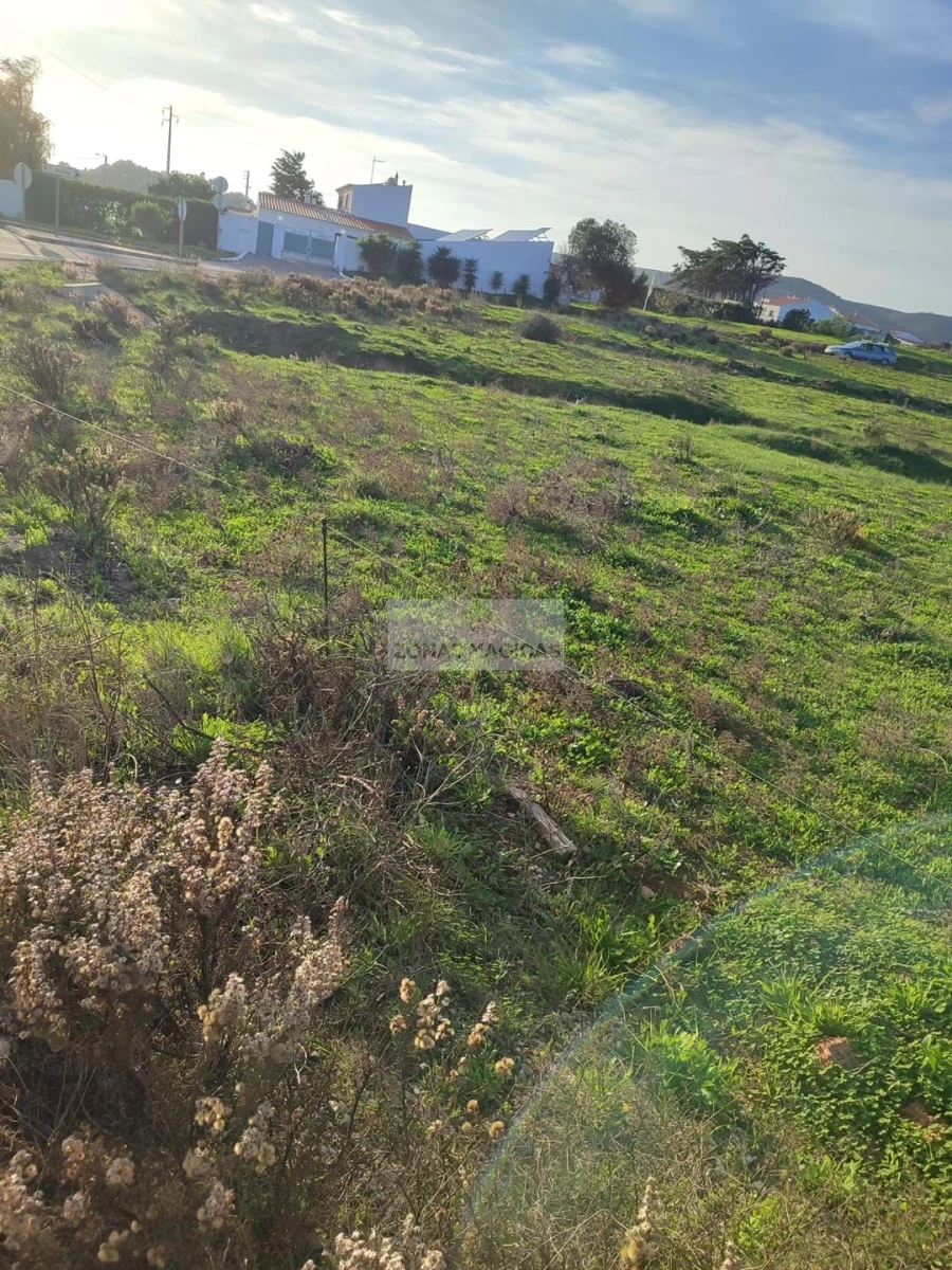 Terreno para Venda em Budens Foto 3