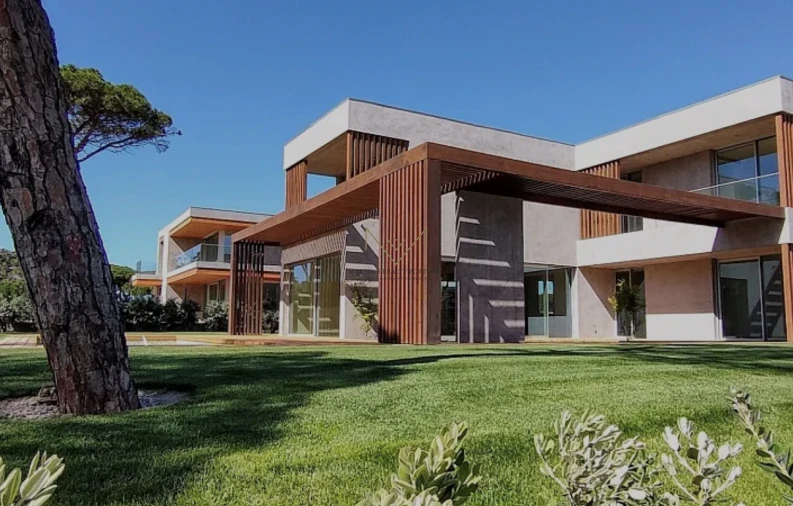 Moradia T4 para Venda em Cascais e Estoril Foto 6