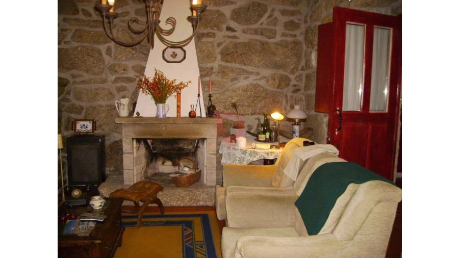 Moradia T3 para Venda em Merufe Foto 2