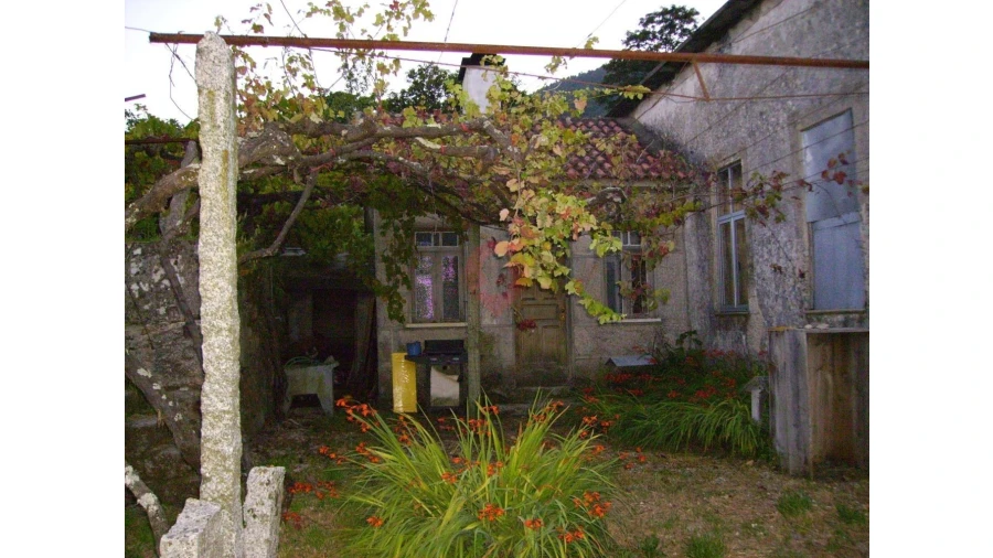 Moradia T3 para Venda em Merufe Foto 14