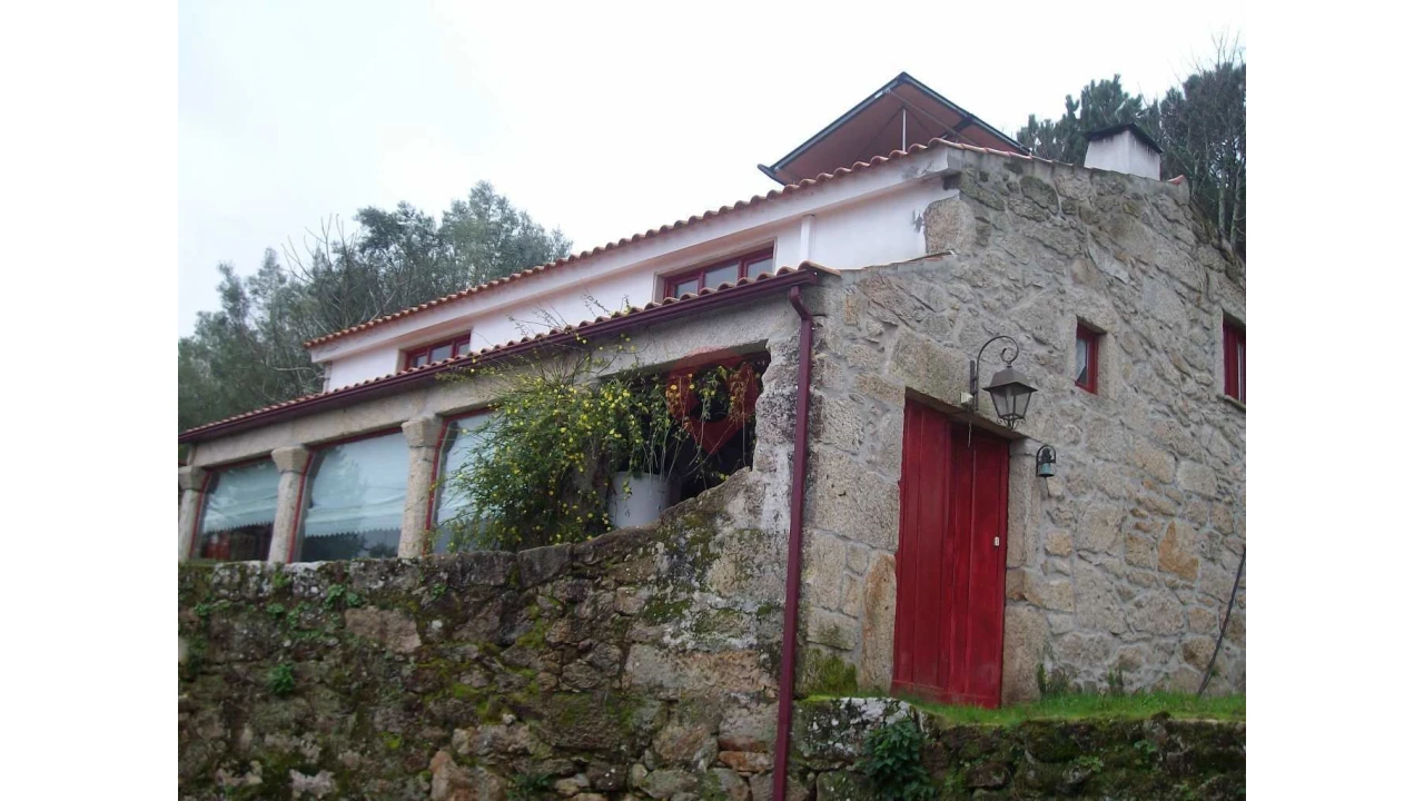 Moradia T3 para Venda em Merufe Foto 17